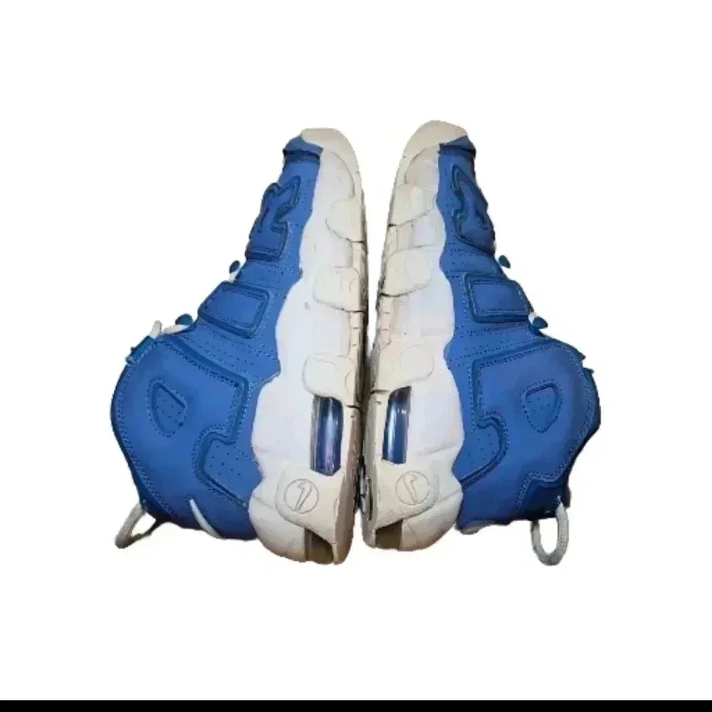 Nike Youth Blue And White Air More Uptempo Sneaker 6.5 Y 8W